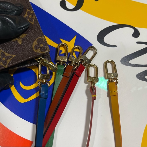Multi Louis Vuitton New Pochette Straps, sample listing - Picture 11 of 12